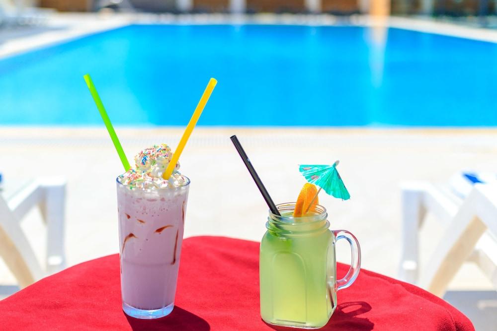Ucar Royal Hotel Ve Konferans Salonu Şile Ngoại thất bức ảnh